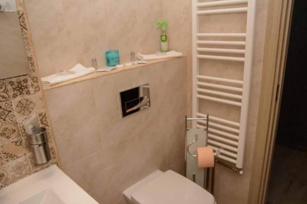 בראשוב Colonial Touch Apartament מראה חיצוני תמונה
