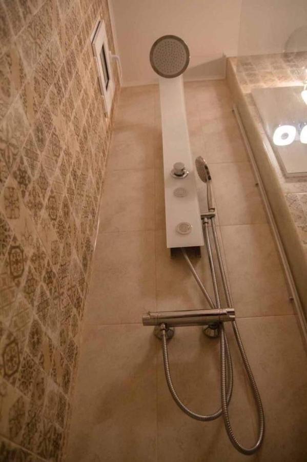 בראשוב Colonial Touch Apartament מראה חיצוני תמונה